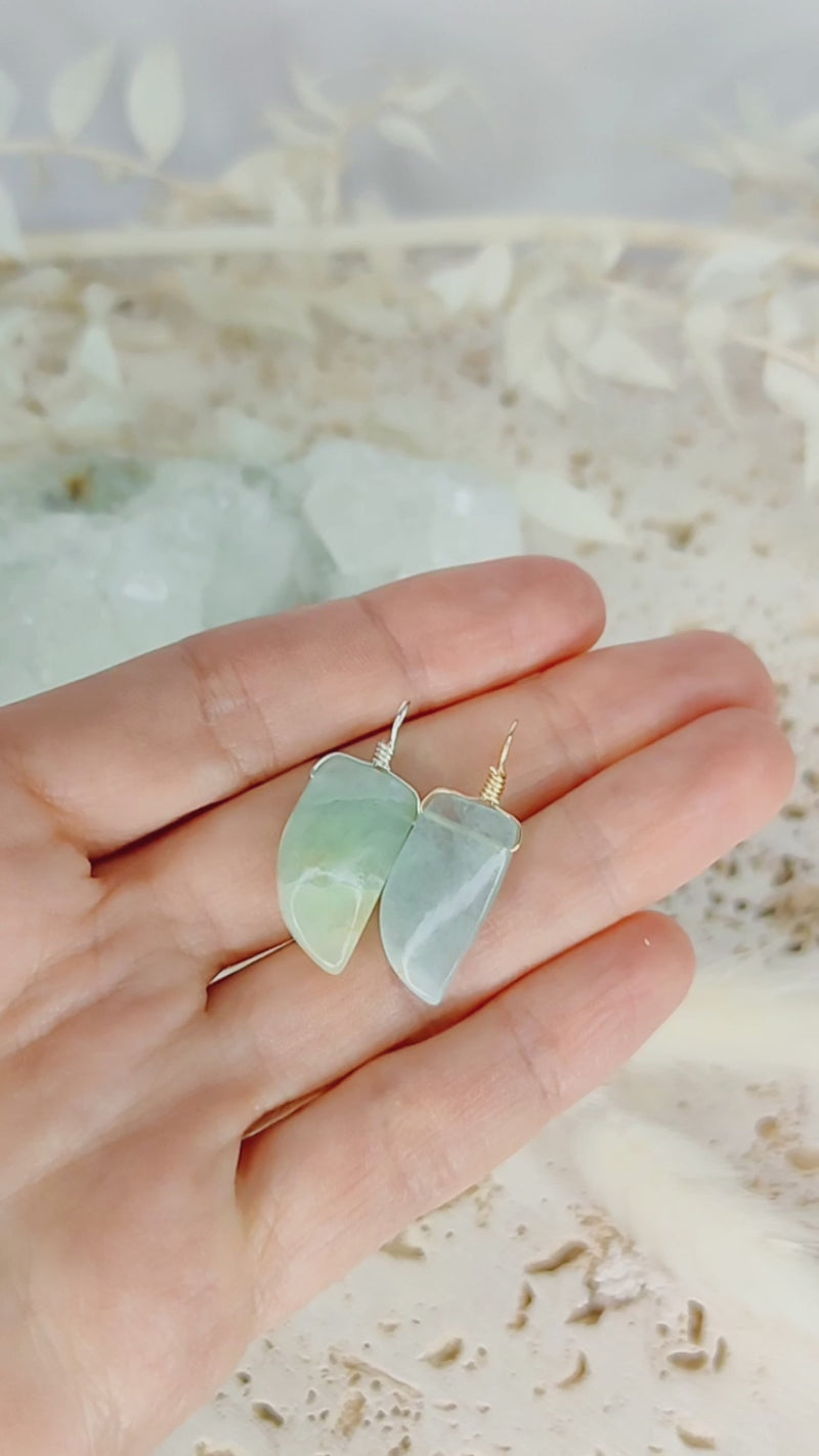 Small Smooth Aquamarine Crystal Pendant with Gentle Point