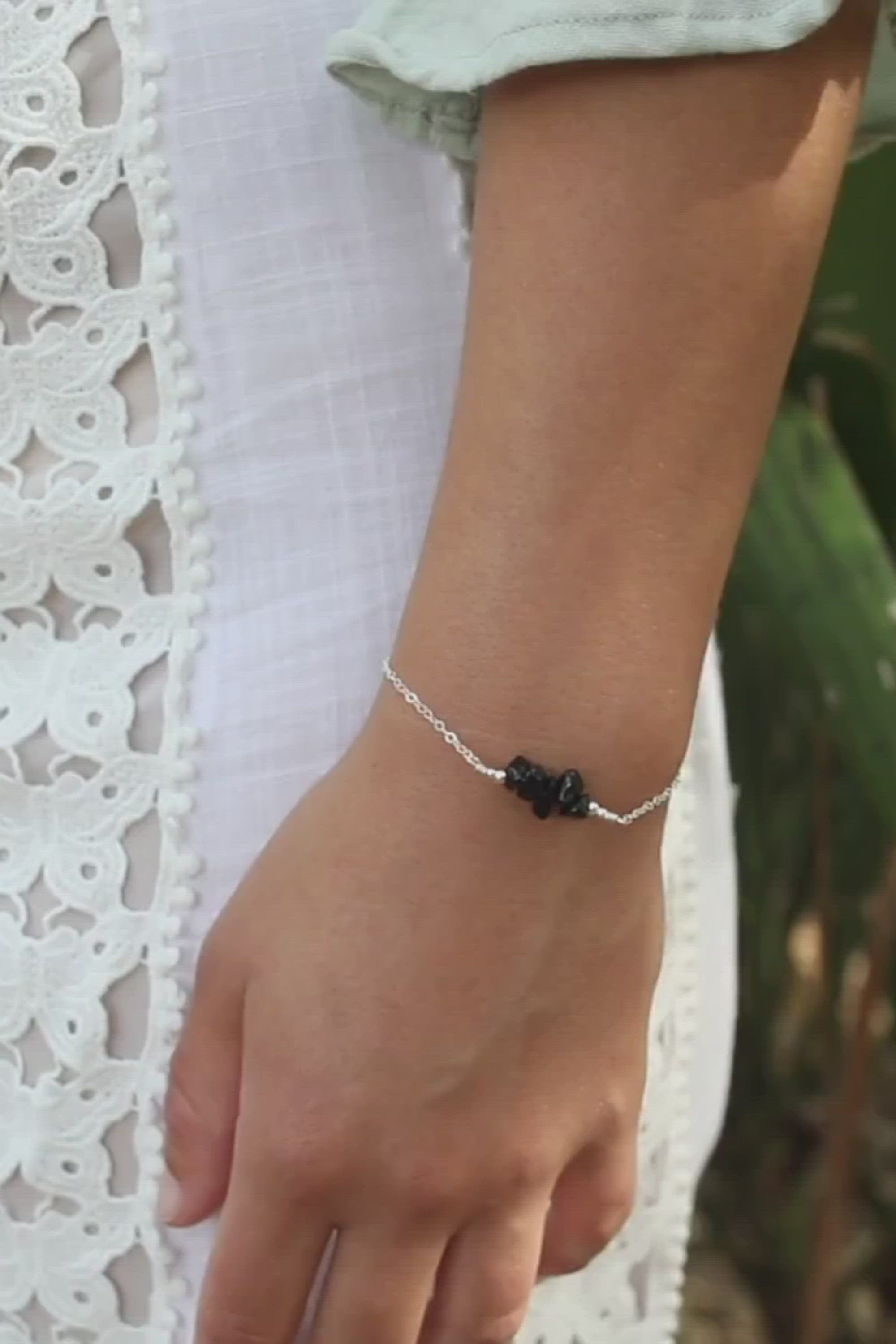 Black onyx Chip Bead Bar Bracelet