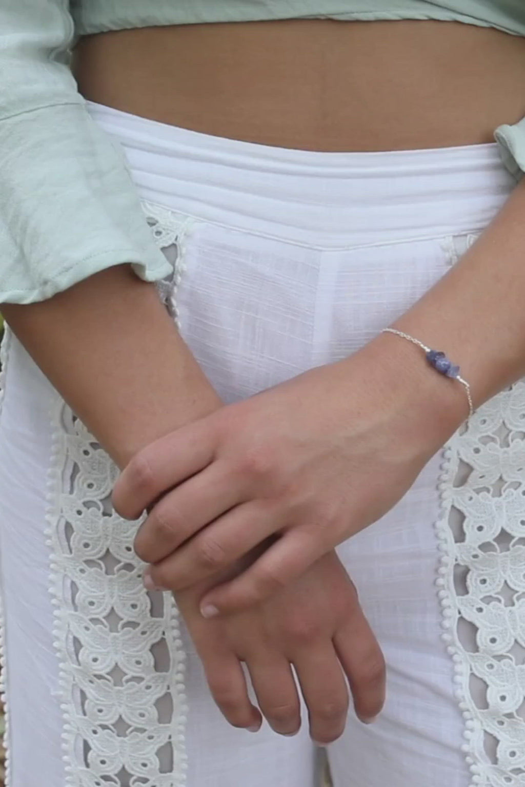 Tanzanite Chip Bead Bar Bracelet