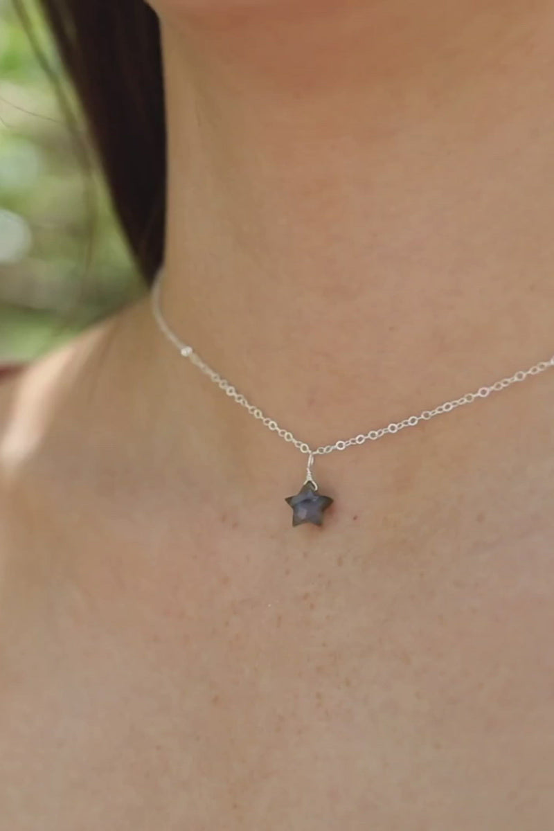 Labradorite Tiny Star Pendant Choker Necklace