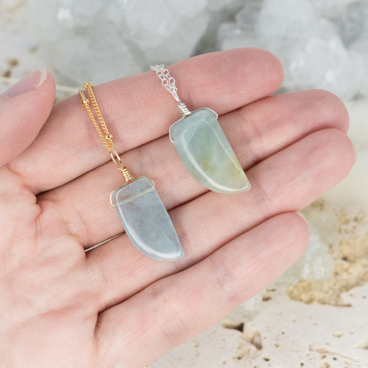 Small Smooth Aquamarine Gentle Point Crystal Pendant Necklace