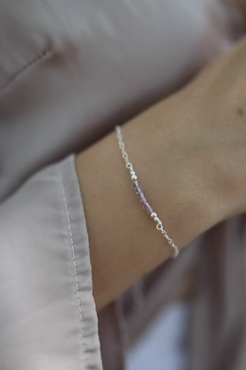 Sparkling Lavender Amethyst Gemstone Faceted Bead Bar Bracelet
