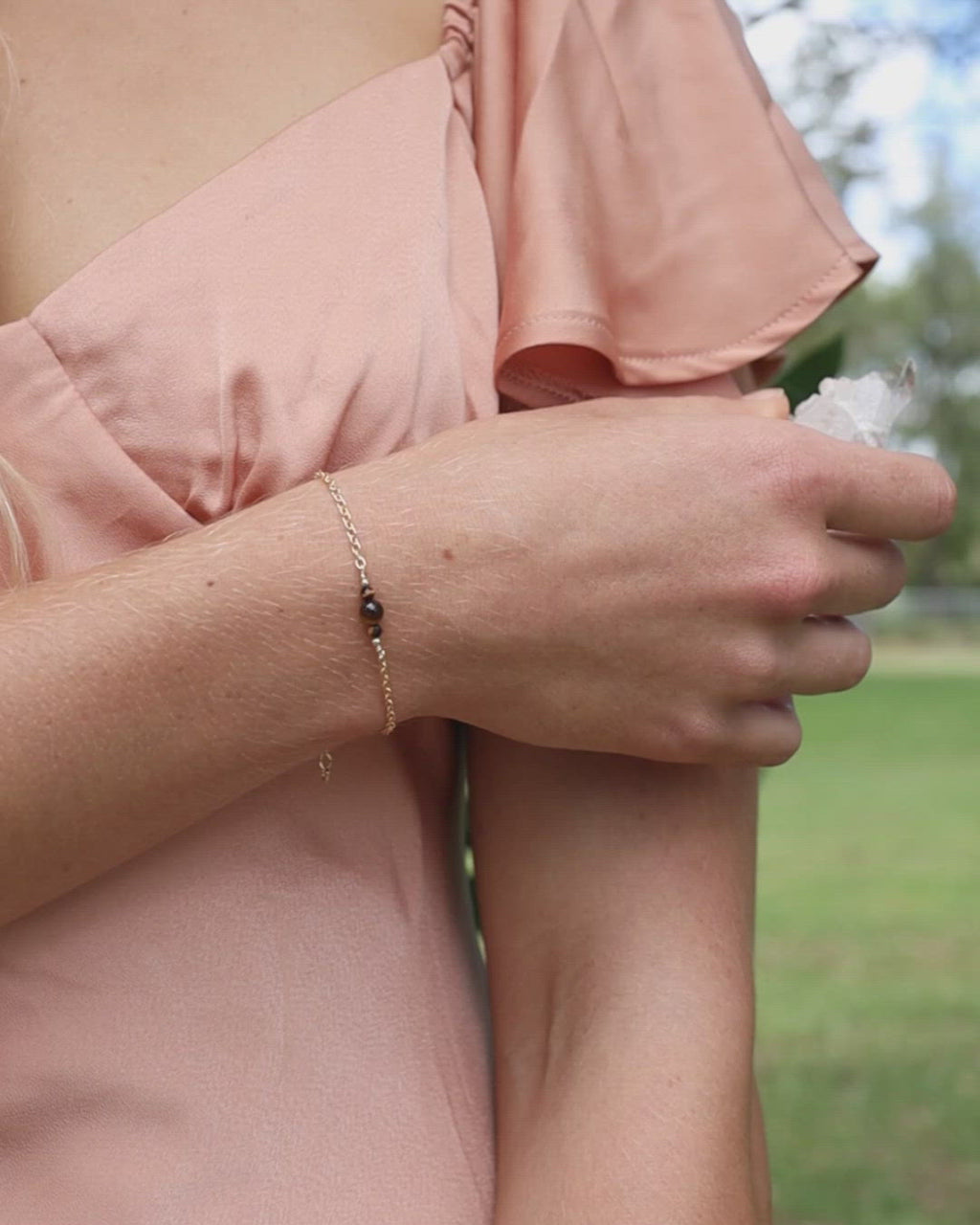 Dainty Tiger's Eye Gemstone Bracelet