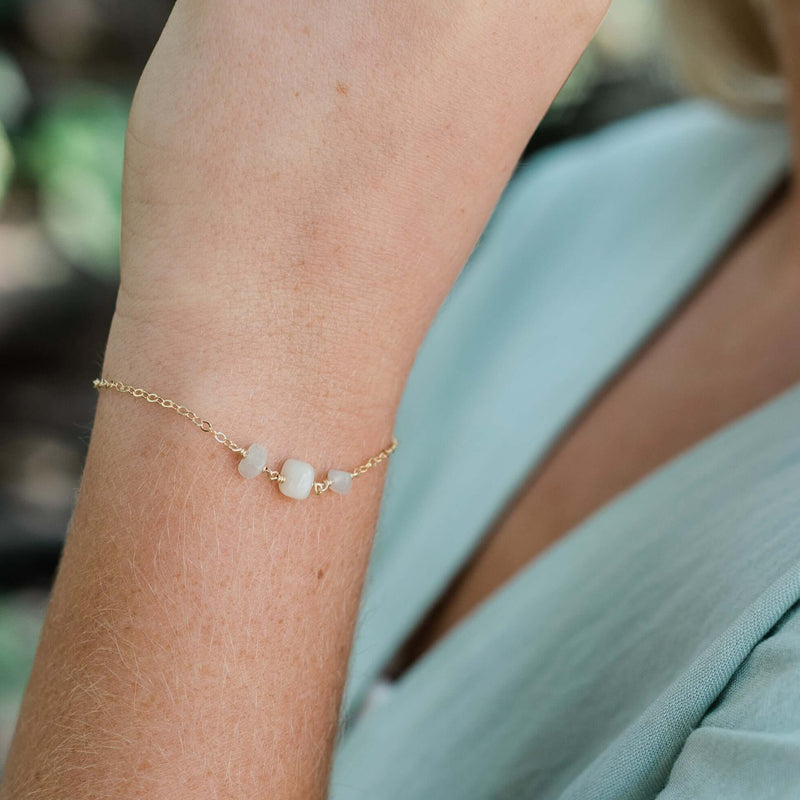 Beaded Chain Bracelet - White Moonstone - 14K Gold Fill - Luna Tide Handmade Jewellery