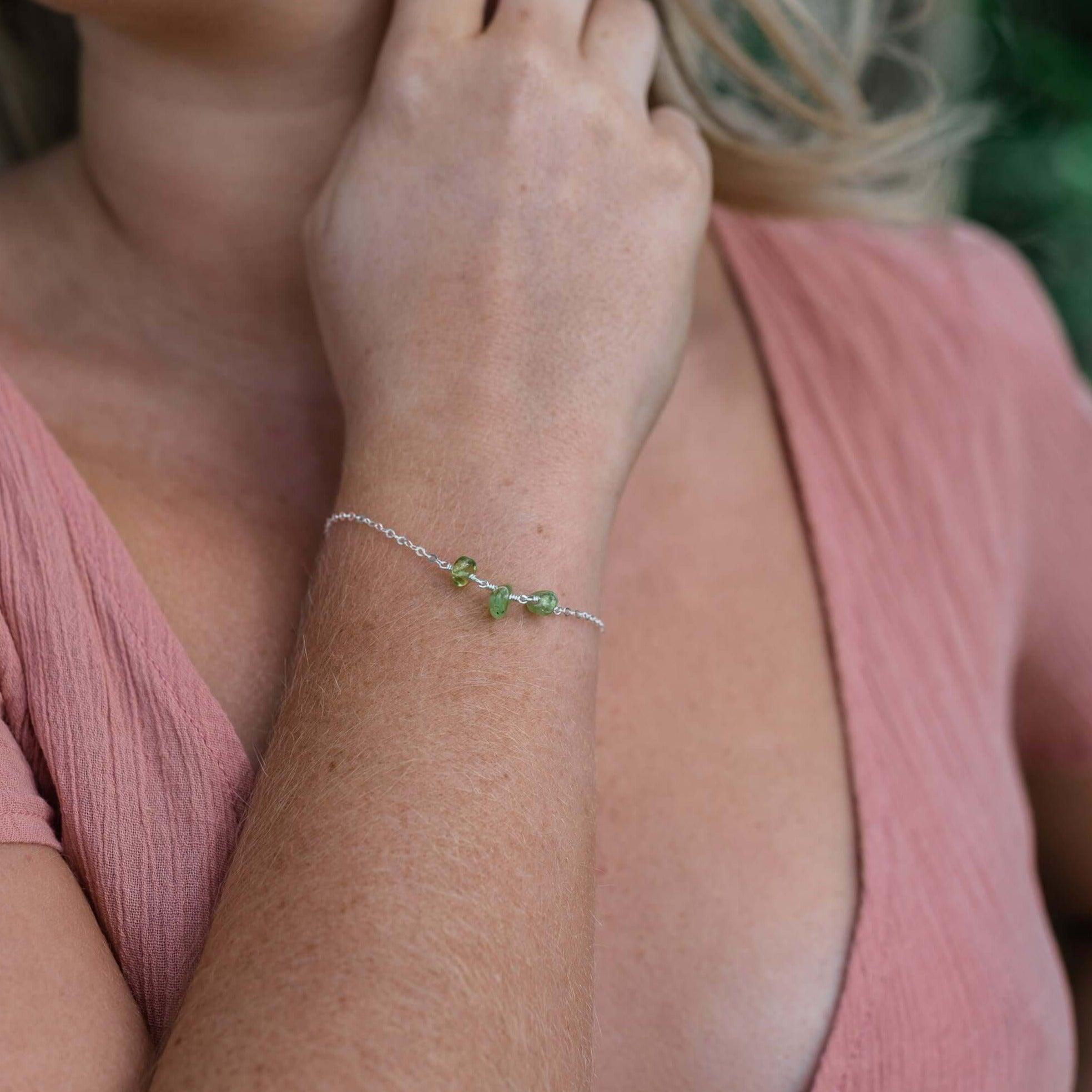 Peridot Beaded Chain Bracelet - Peridot Beaded Chain Bracelet - Sterling Silver - Luna Tide Handmade Crystal Jewellery