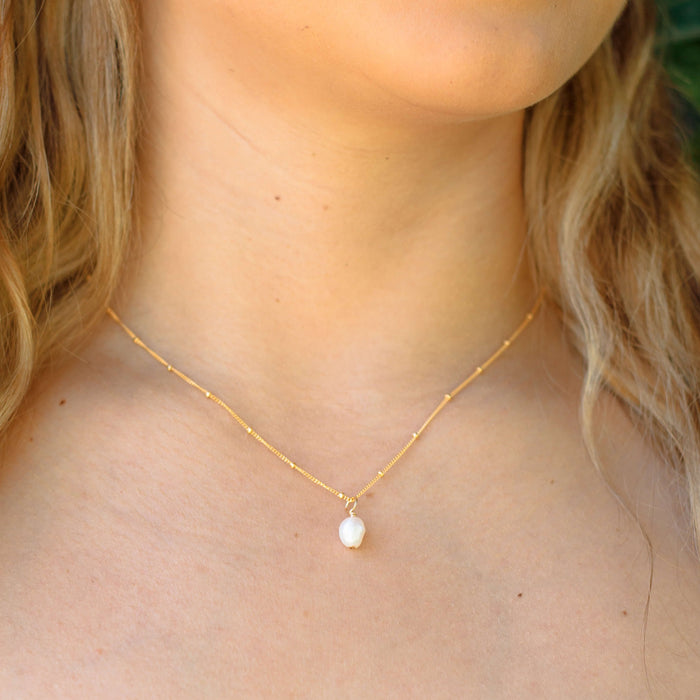 Raw Crystal Pendant Necklace - Freshwater Pearl - 14K Gold Fill Satellite - Luna Tide Handmade Jewellery