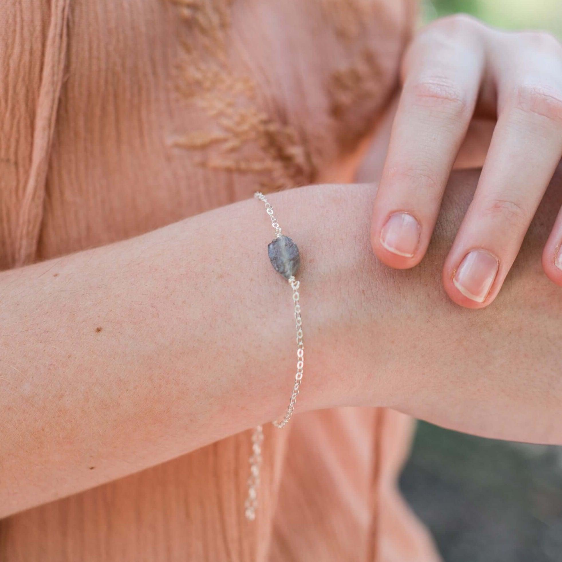 Raw Labradorite Crystal Nugget Bracelet - Raw Labradorite Crystal Nugget Bracelet - 14k Gold Fill - Luna Tide Handmade Crystal Jewellery