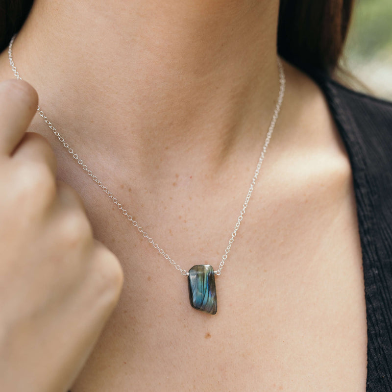 Small Smooth Slab Point Necklace - Labradorite - Sterling Silver - Luna Tide Handmade Jewellery