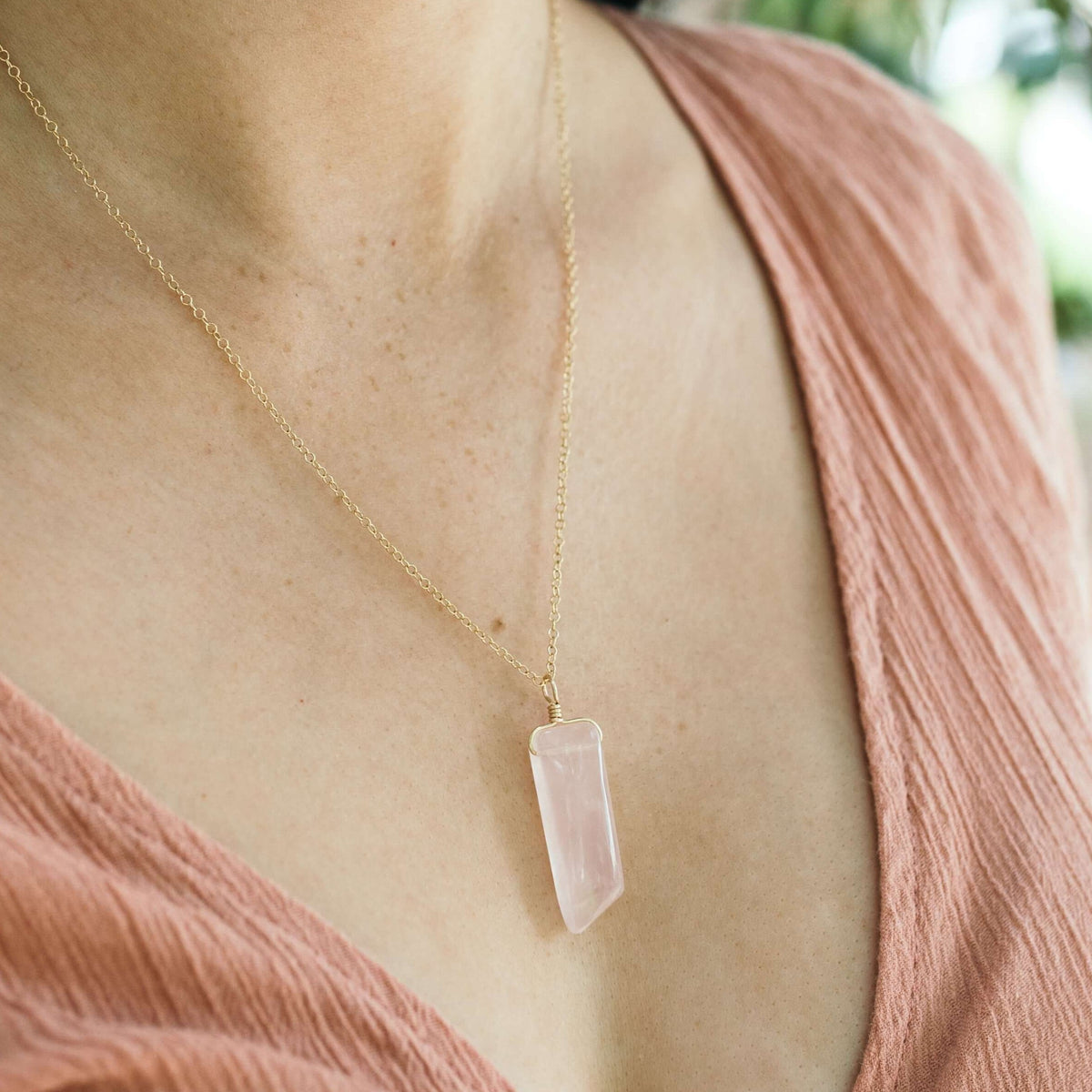 Smooth Point Pendant Necklace - 14K Gold Fill - Luna Tide Handmade Jewellery