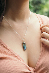 Smooth Point Pendant Necklace - Labradorite - Sterling Silver - Luna Tide Handmade Jewellery